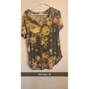 Flowered tee